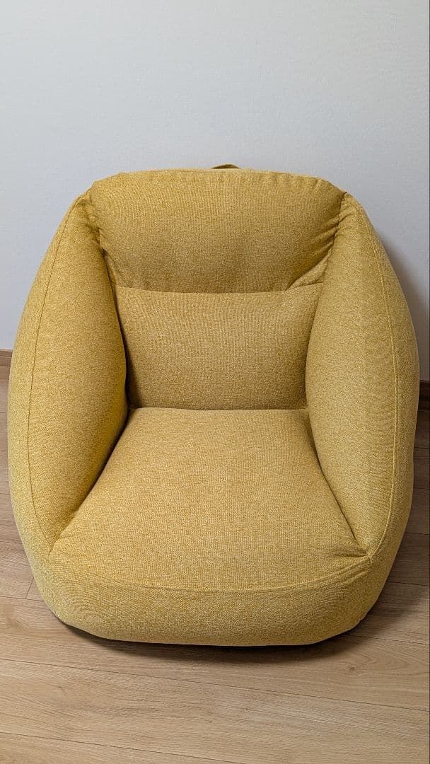 無印良品　空気でできたソファ　イエロー
