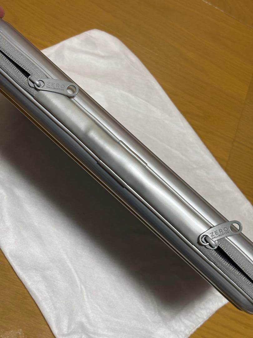 ZERO HALLIBURTON ゼロハリ パソコンケース ポリカ 新品