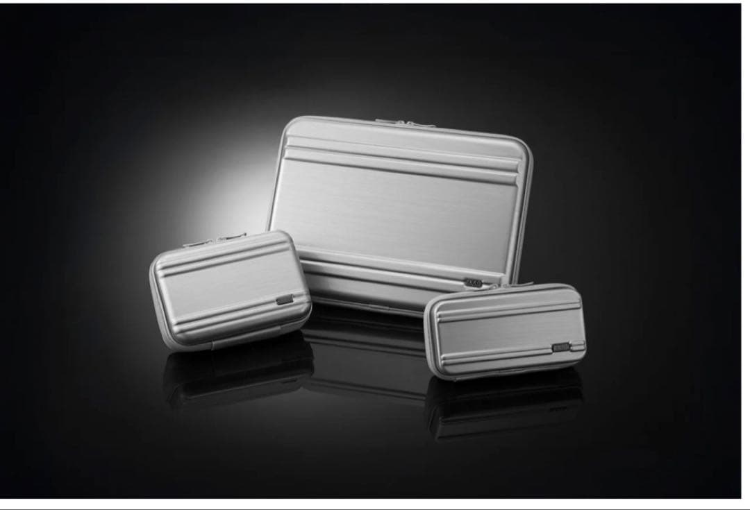 ZERO HALLIBURTON ゼロハリ パソコンケース ポリカ 新品