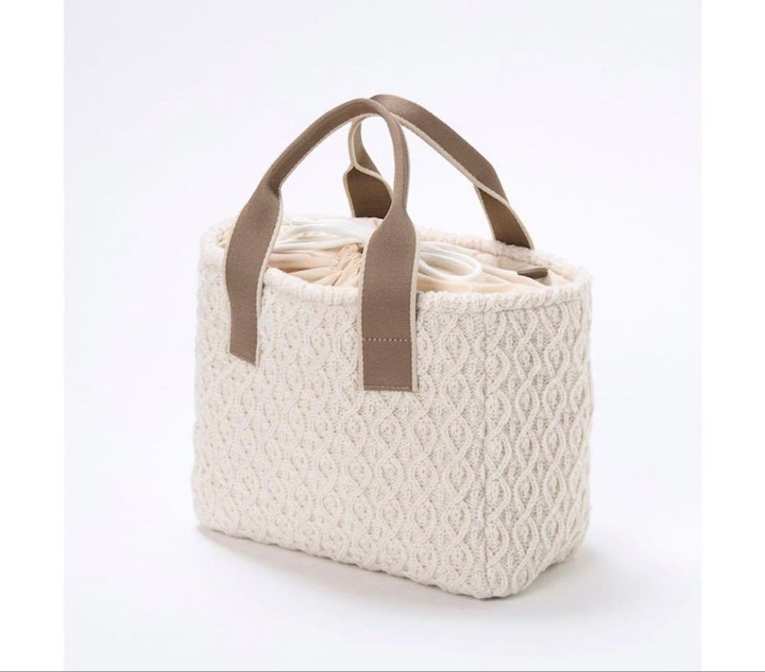 【新品未使用】マンシングウェア　ゴルフバッグ　ニットカートバッグ （ホワイト）