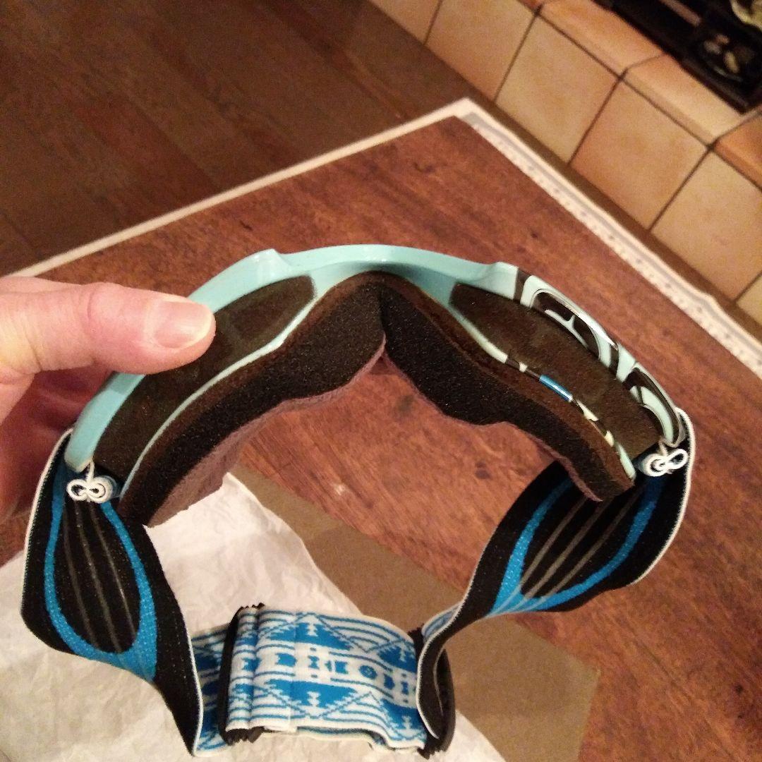 オークレイ　プレミアムデザインゴーグル