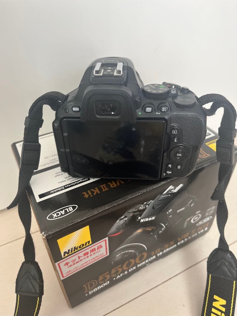 【Nikon D5500 】デジタル一眼レフダブルズームキット