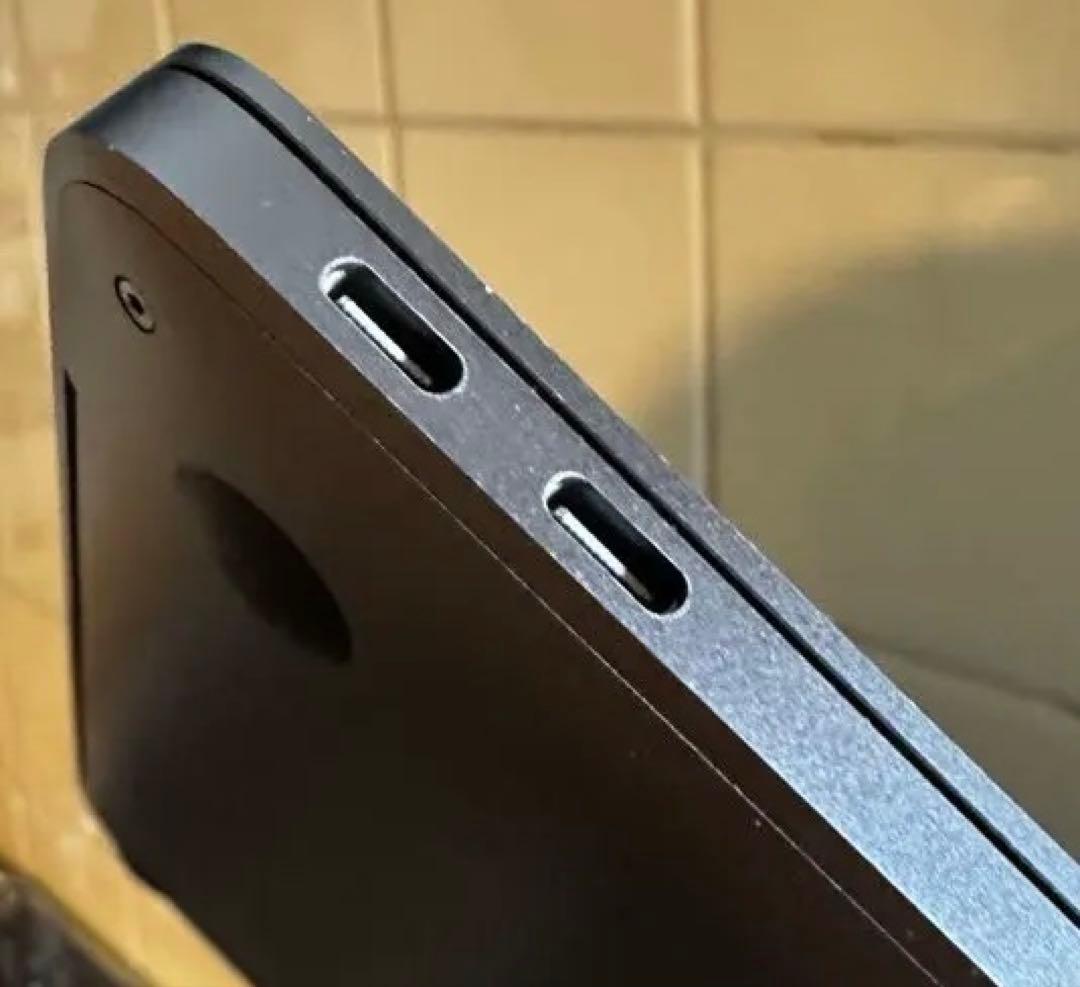 Apple MacBook Air 13インチ A1932 OS切替可