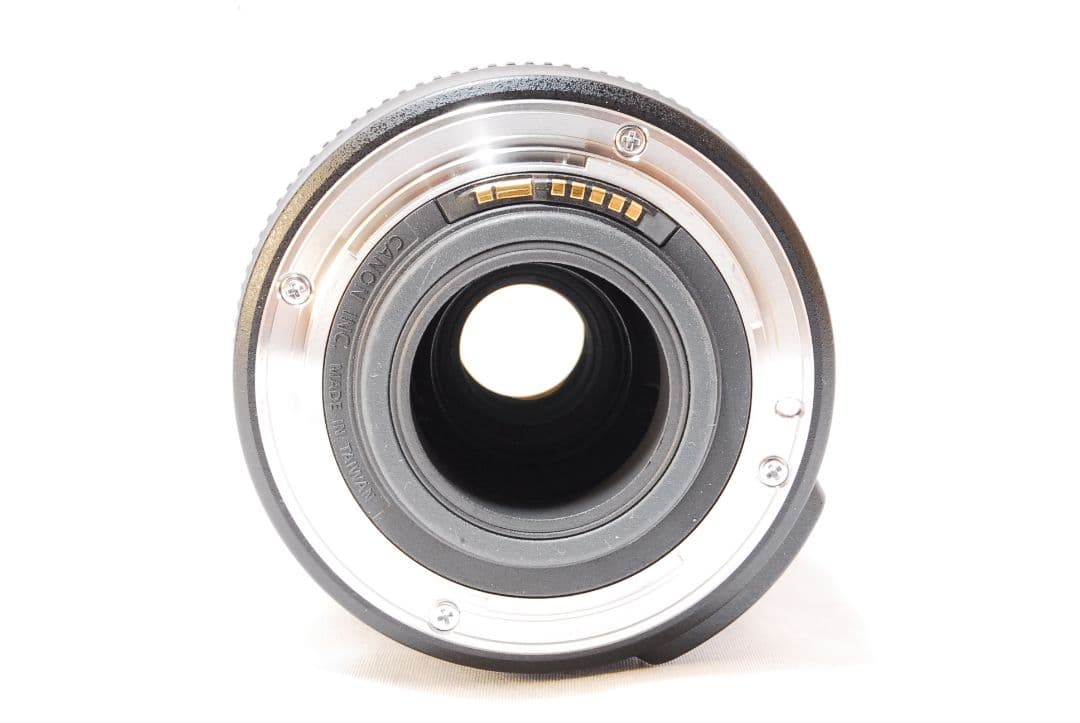 万能レンズつき✨超美品✨️Canon EOS 60D✨スマホ転送OK 付属品充実