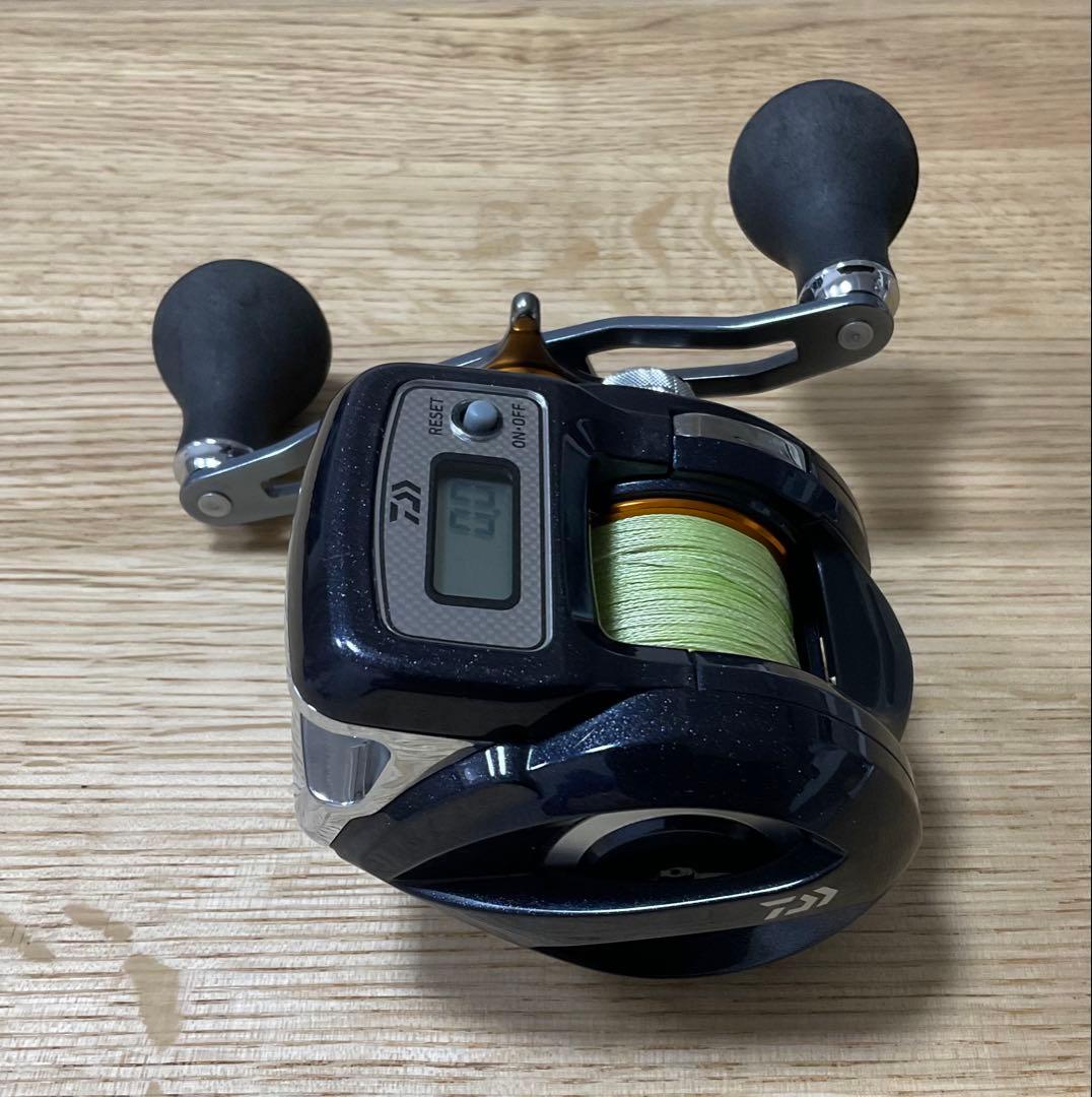 ダイワ　ライトゲームX ICV 150H 右ハンドル