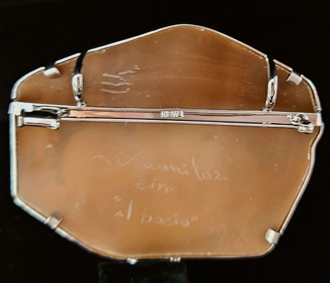 チーロ・アッカニート氏作　シェルカメオ　K18WG ブローチ　ペンダント