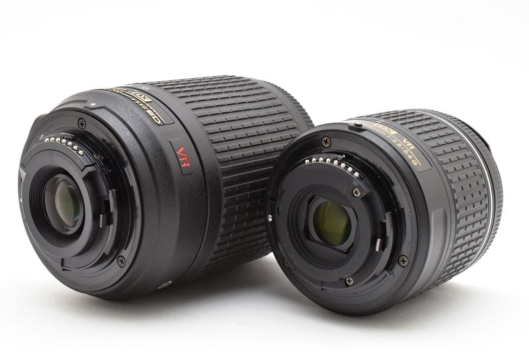 【美品】 ニコン Nikon D3400 ダブルズームセット一眼レフカメラ