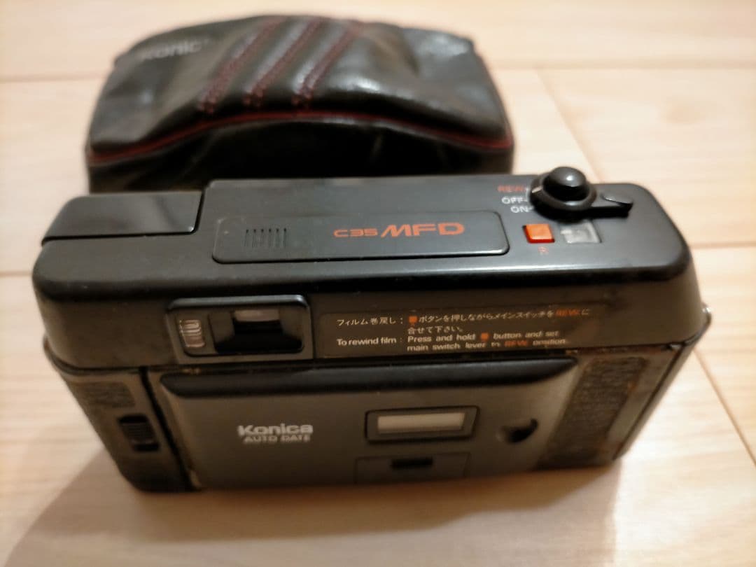 【昭和レトロ】コニカ アナログカメラ フィルムカメラ ジャンク オブジェに　希少