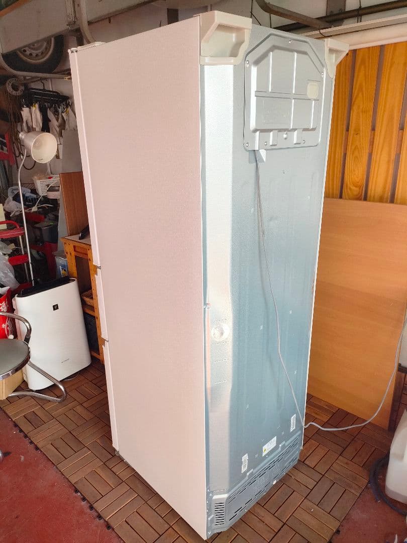 【美品】TOSHIBA 冷蔵庫 2021年式 GR-T33SC (WT)