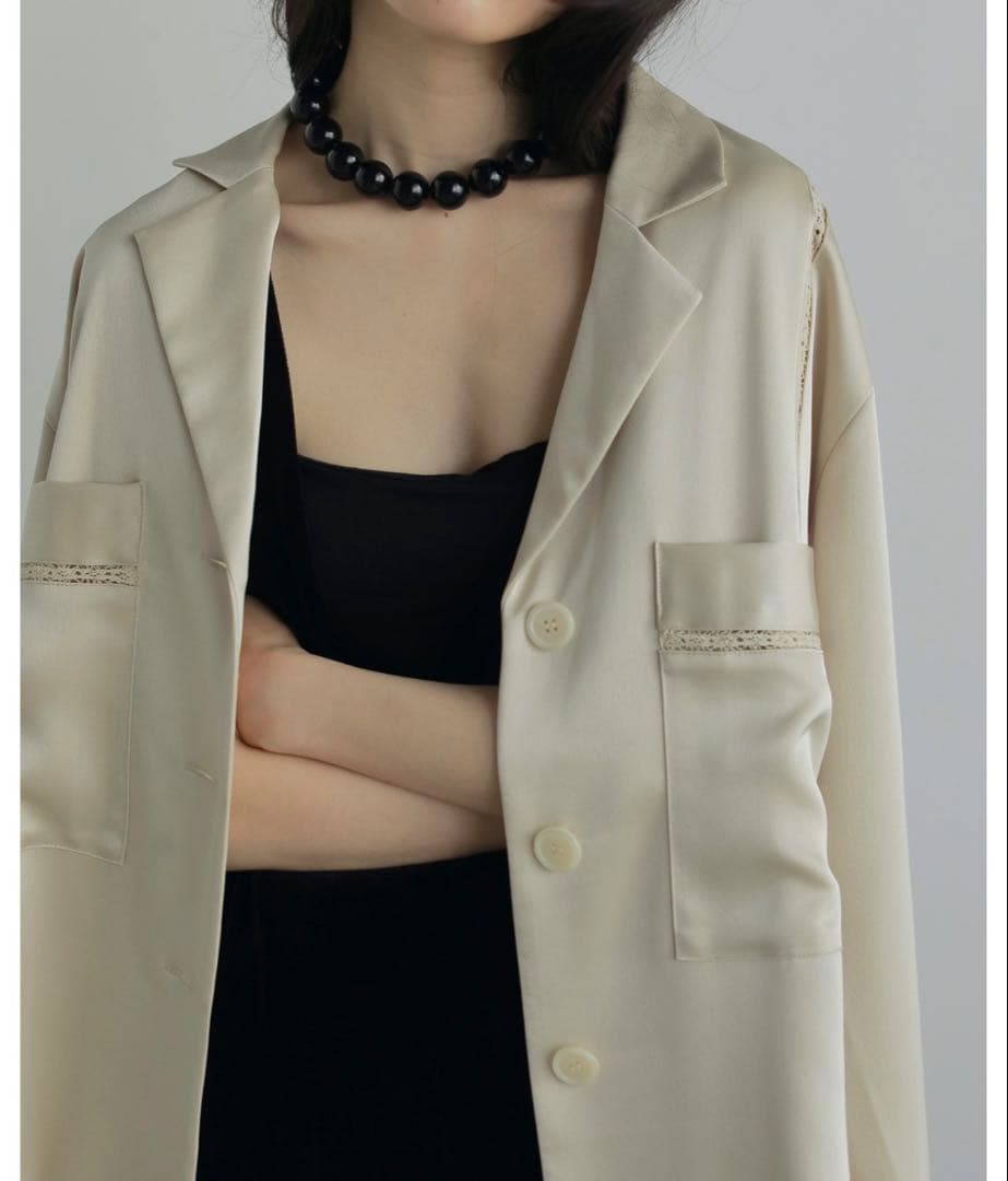 新品未使用anuke アンヌークSatin Tailored Shirts