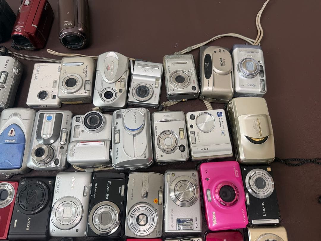 デジタルカメラ Canon Nikon SONY Panasonic .56台