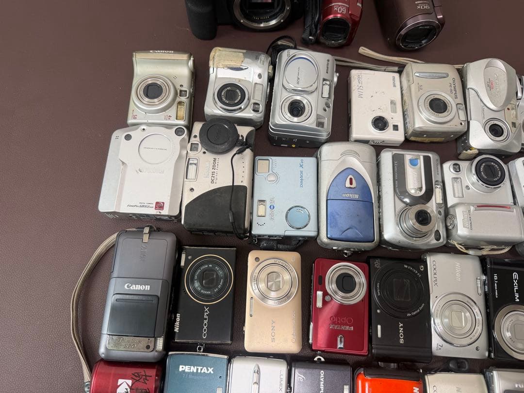 デジタルカメラ Canon Nikon SONY Panasonic .56台