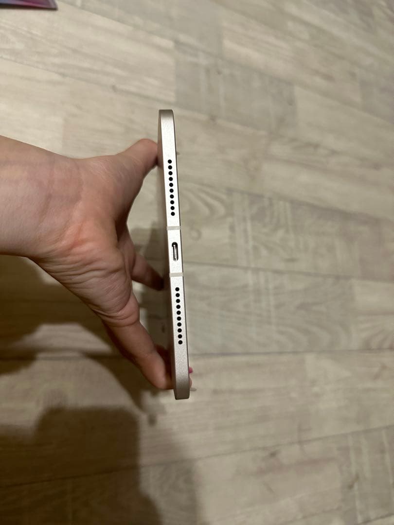 iPad mini (第6世代) スターライト64GB Wi-Fiモデル