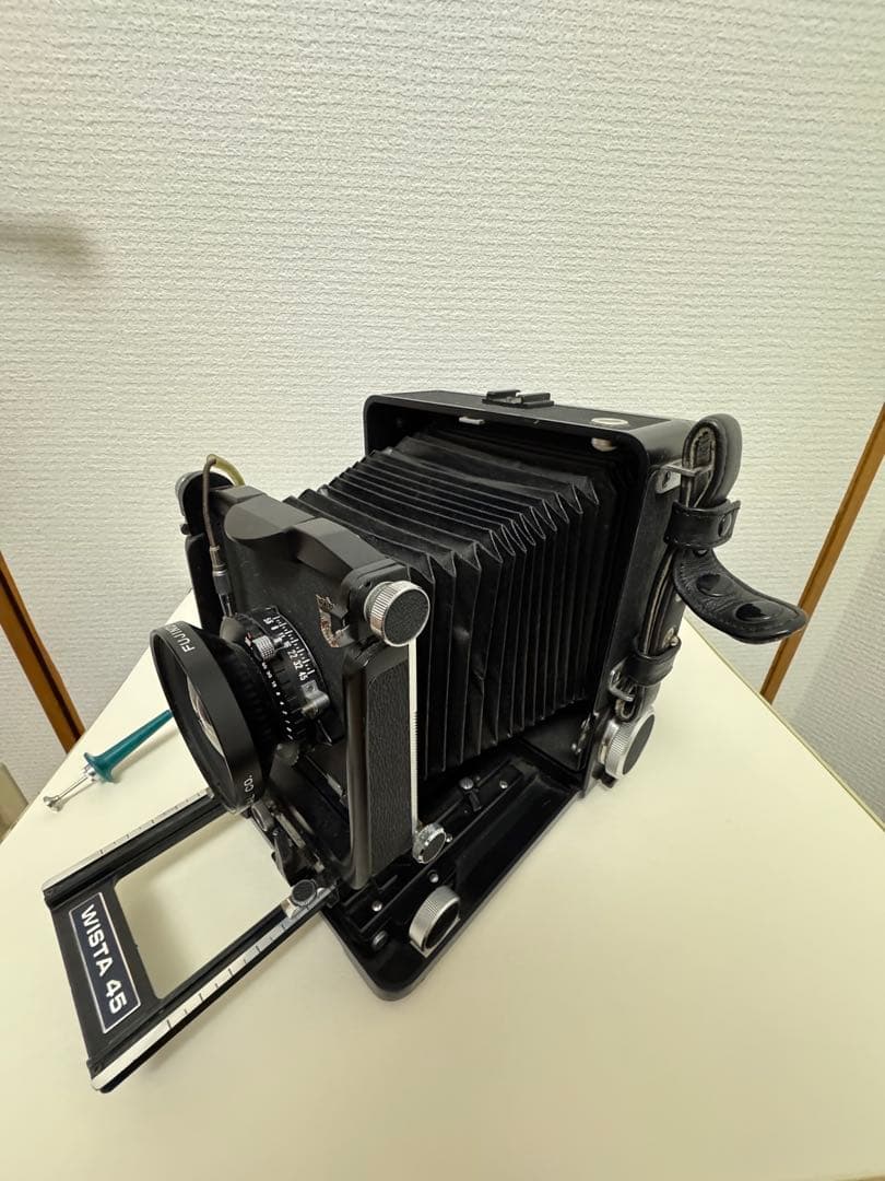 Wista 45 大判フィルムカメラ