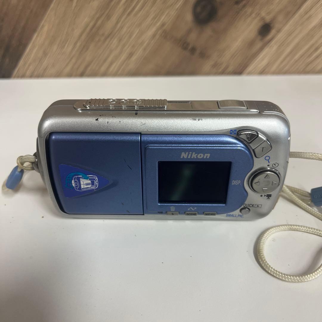 Nikon ニコン COOLPIX E2500 デジタルカメラ