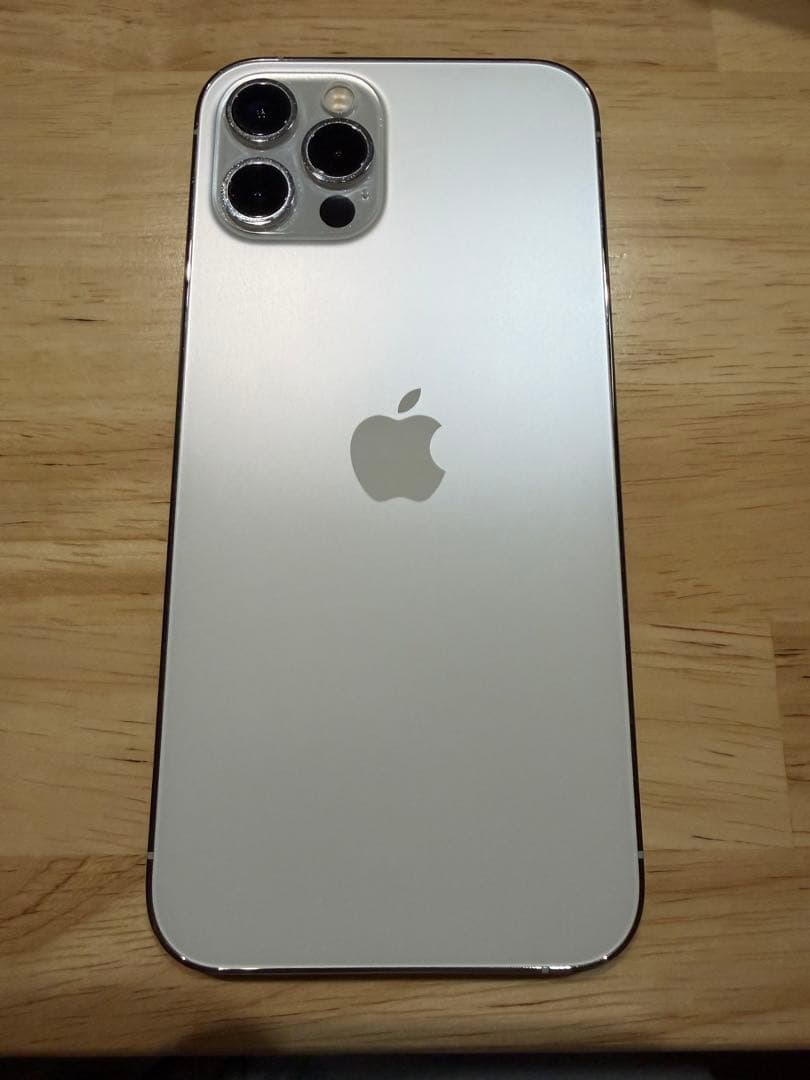 iPhone 12 Pro シルバー SIMフリー