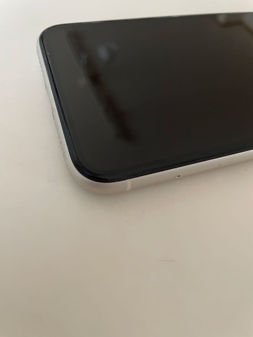 Apple iPhone 11 64GB 本体＆ケース⭐︎フィルム付き