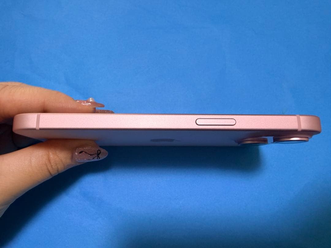 2/1値下げ予定◎【傷なし/超美品】iPhone15 ピンク SIMフリー/箱付