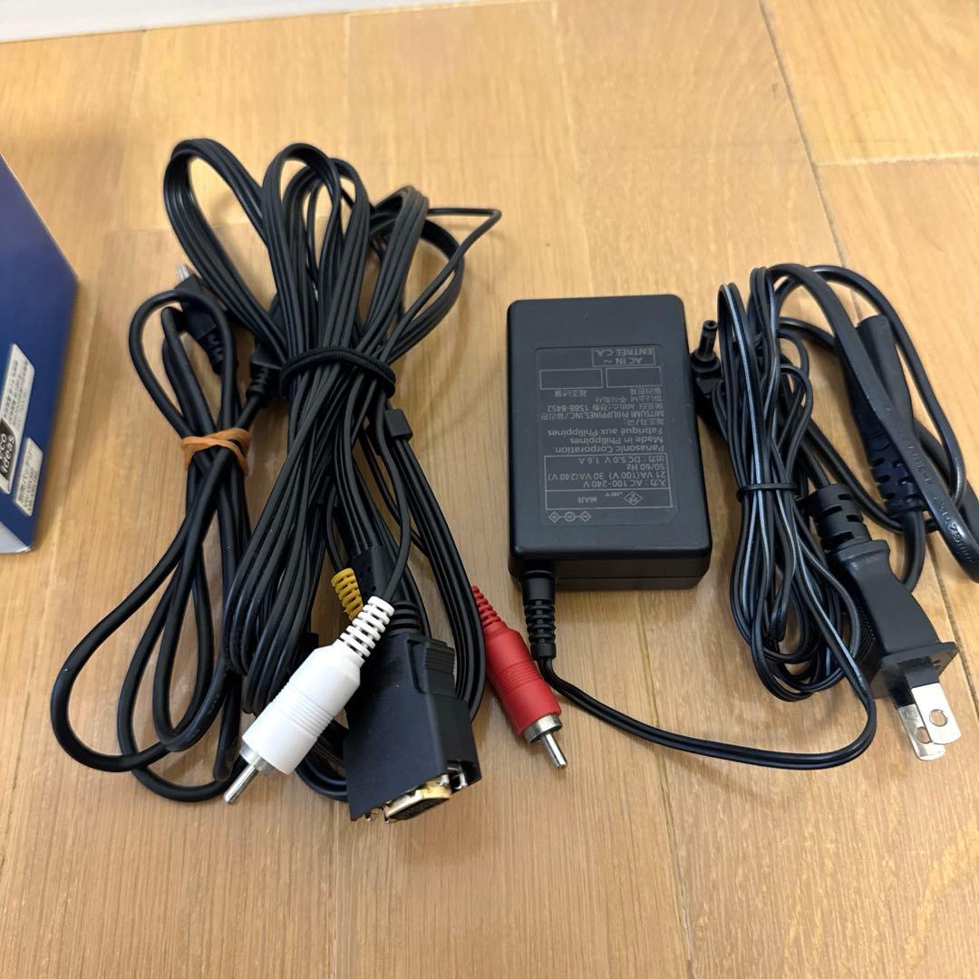 パナソニック　ハンディビデオカメラHC-V300M 付属品全てあり　完全動作品