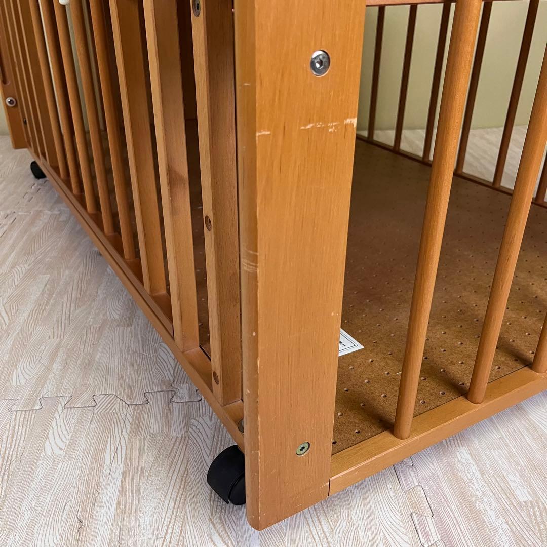 ☆除菌清掃済☆　カトージ　くまのプーさん　ベビーベッド　ライトブラウン