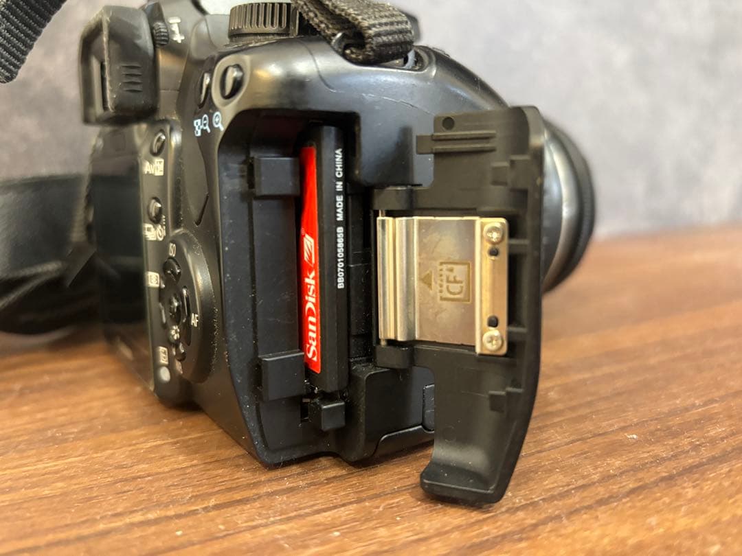 CANON　EOS kiss　Digital X　キヤノン　DS126151