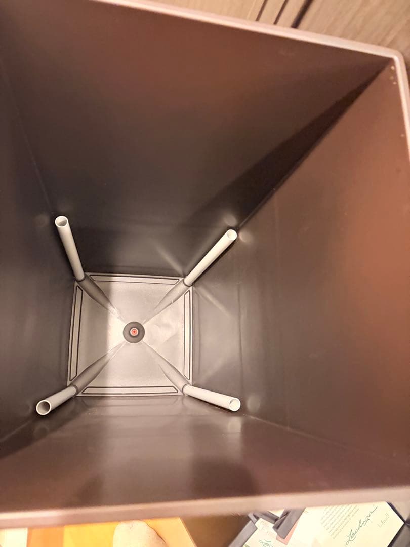 Lechuza 茶30 プランター自動給水プランタ最長12週間水やり不要　訳あり