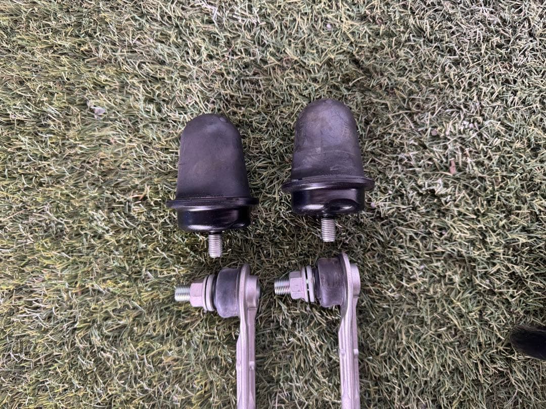 新車外し　40アルファードサスペンションキット一式　美品