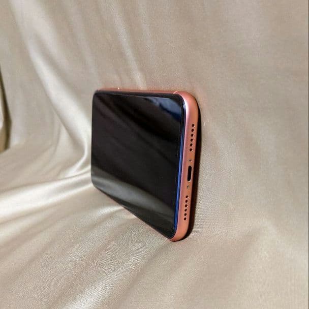 【美品】iPhone XR 128GB◎色・コーラル