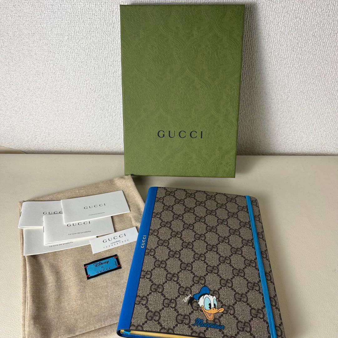 2点セット　新品未使用　GUCCI ノート　鉛筆　ディズニー　ドナルドダック