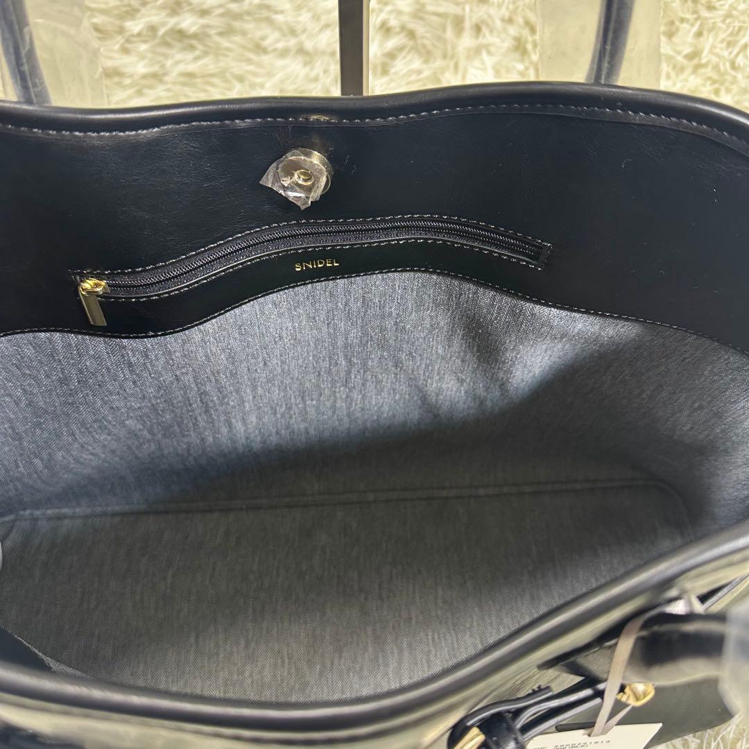 【最終価格新品】スナイデルタグ付きソフトベルトトートバッグ ブラック25SS
