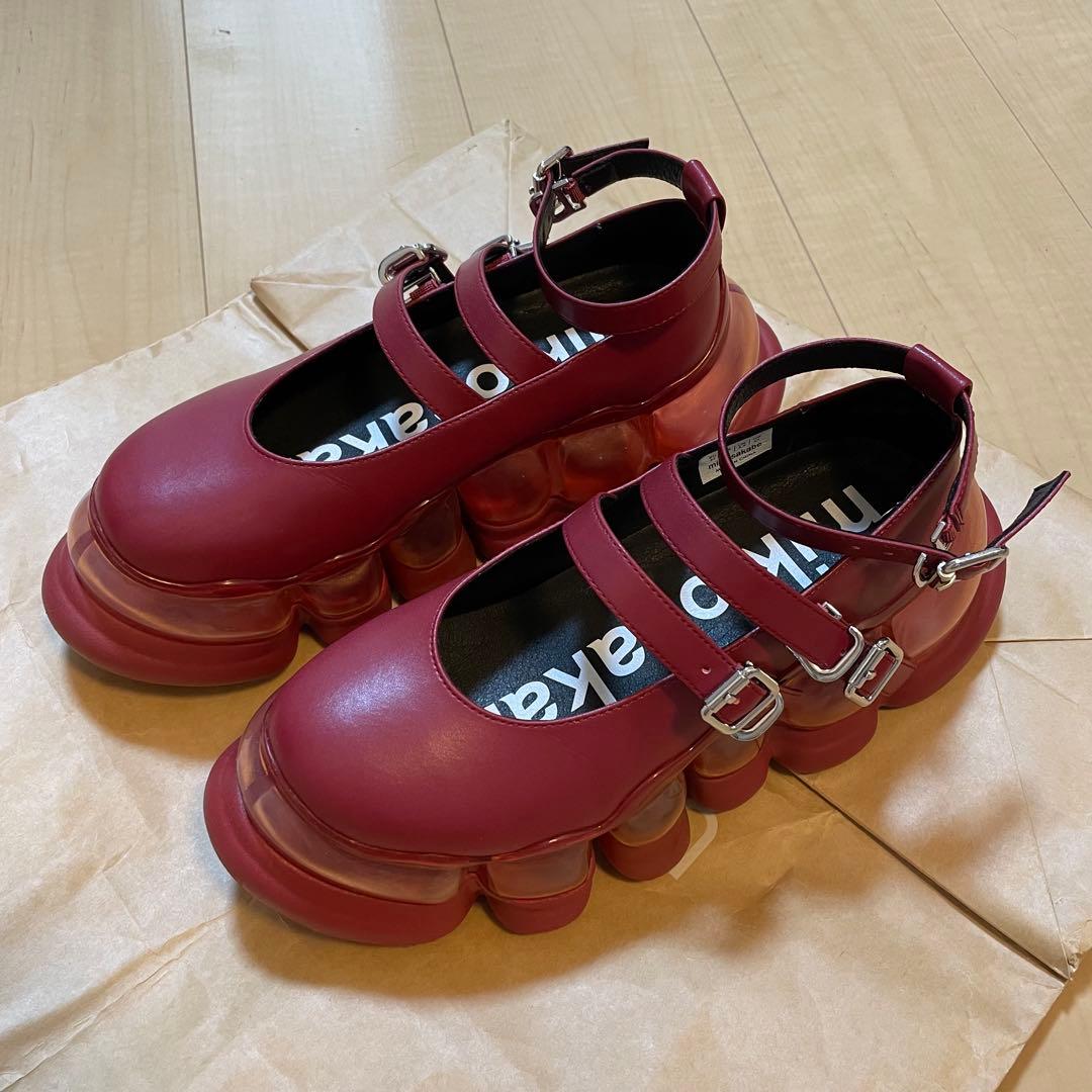 ミキオサカベ MaryJane Wine ストラップ付き 厚底ローファー赤