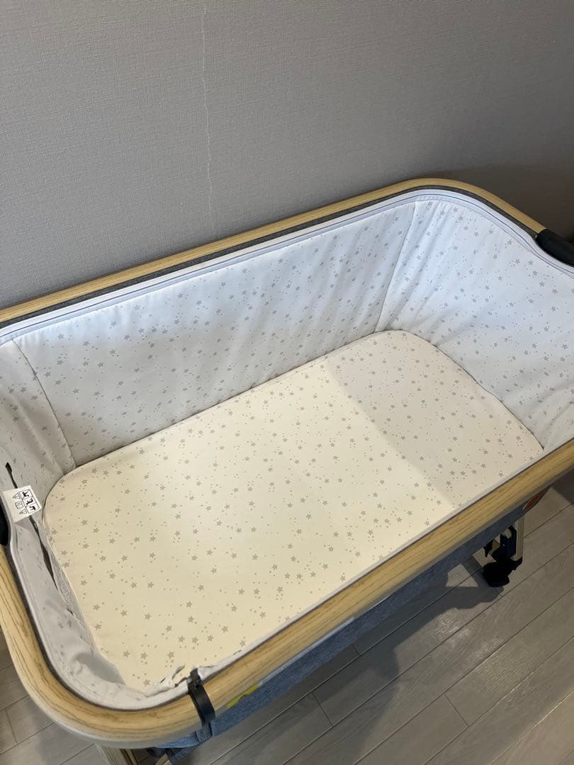 HZDMJ 折りたたみ式ベビーベッド グレー