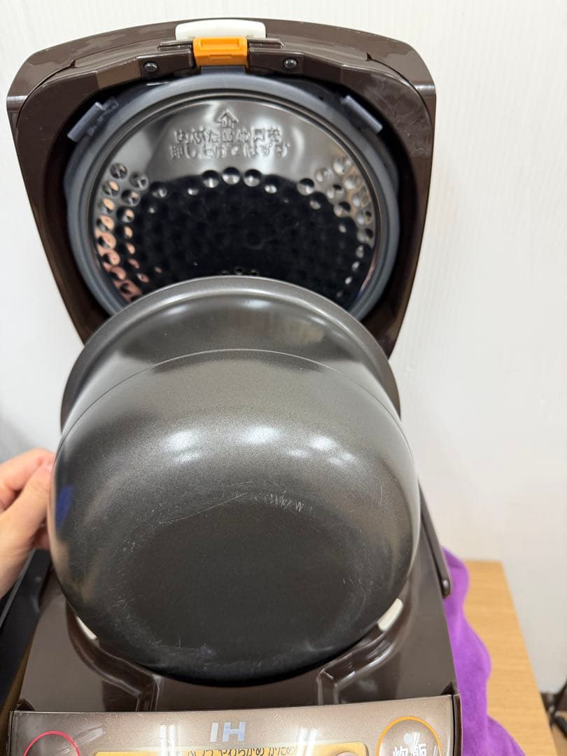 ZOJIRUSHI 象印 IH炊飯器 NP-VI10 1.0L 2019年製