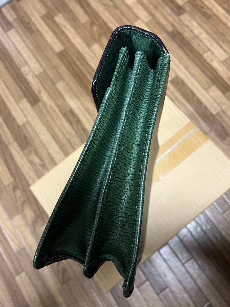 マツダ家　ベルサーチ　セカンドバック　付属鍵あり袋付き