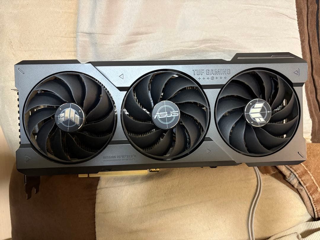 ASUS RTX4070Ti 搭載ビデオカード OC edition 12GB