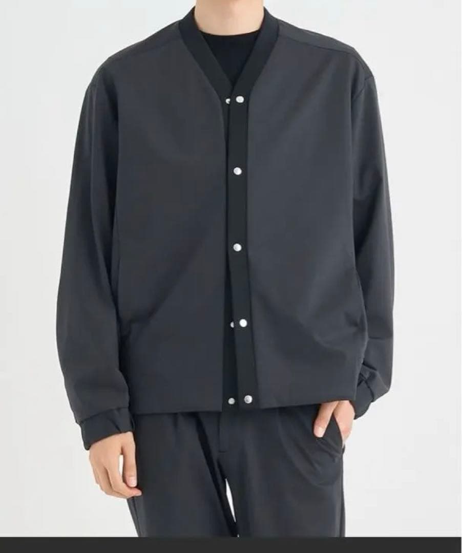 【美品】THE TOKYO ポリエステルカーディガンS 定価3.96万円