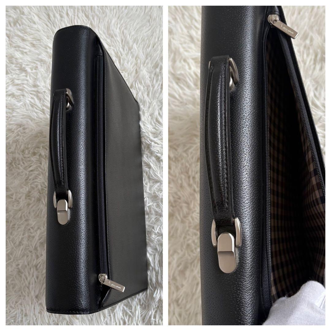 アクアスキュータム ブリーフケース ダレスバッグ 黒 レザー 鍵付き