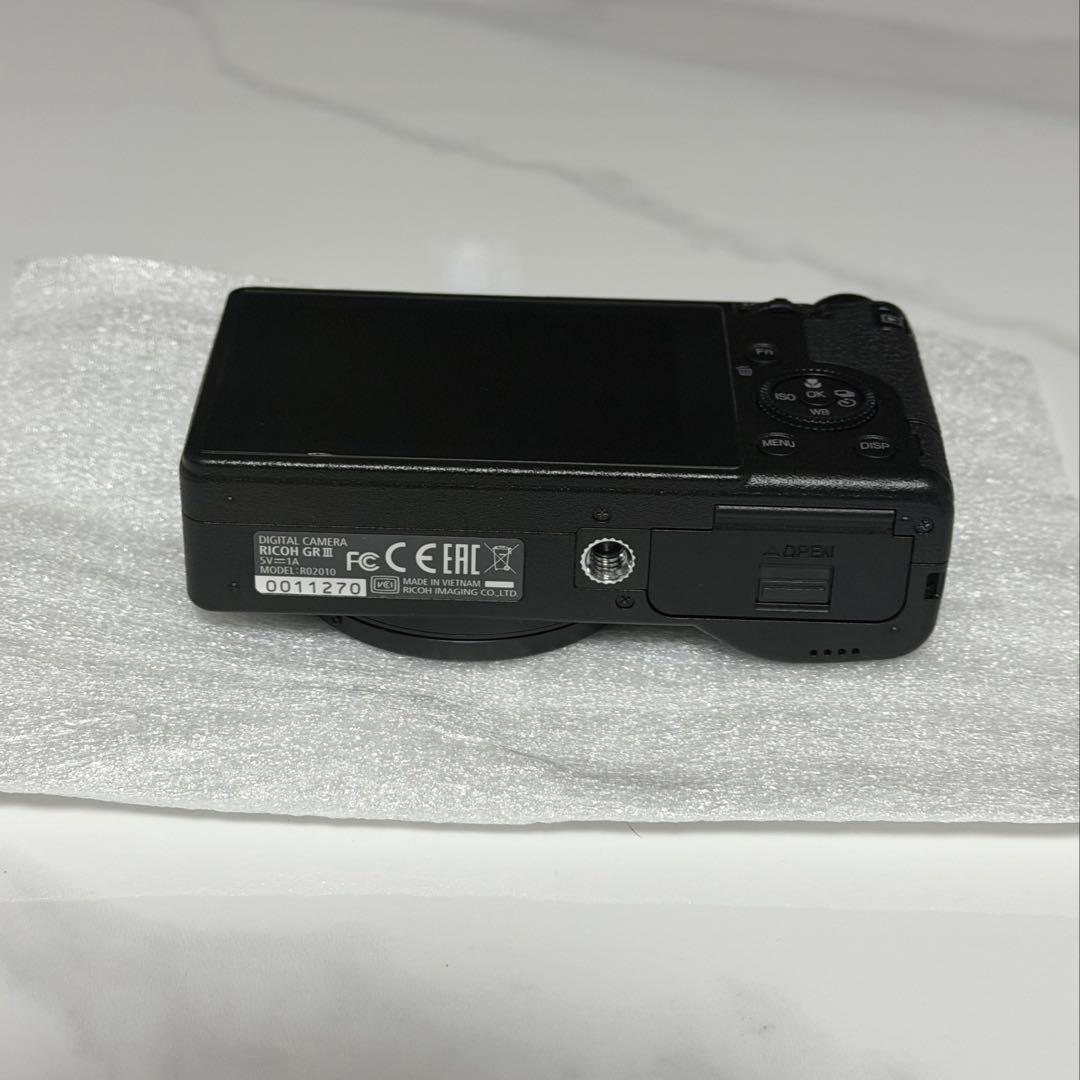 RICOH GRⅢ デジタルカメラ