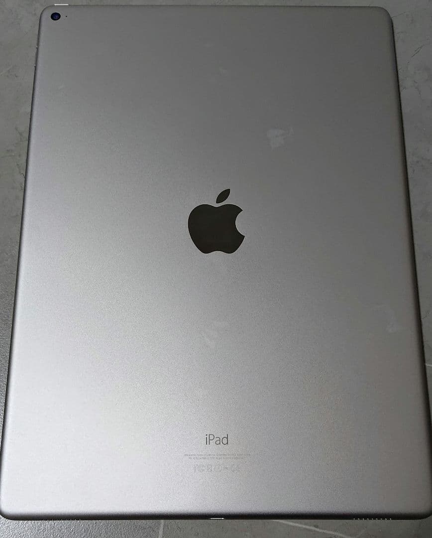 iPad Pro (第1世代) 12.9インチ 256GB wifi+キーボード