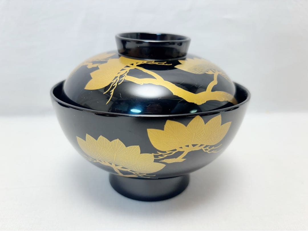 未使用 懐石道具 木製黒真塗り 本堅地 松蒔絵 吸物椀 5客揃 共箱