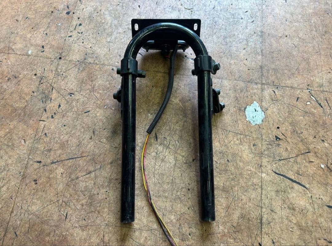 POSH ループフレームフェンダーレス ルーカスランプ SR400/SR500