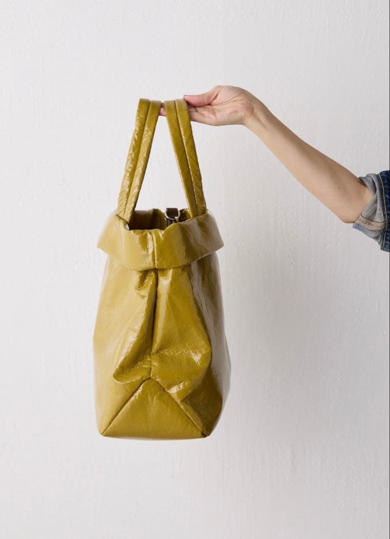 ear PAPILLONNER パテントート