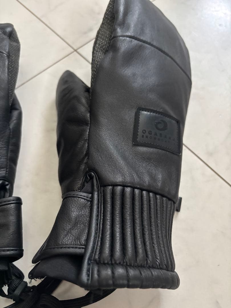 オガサカ　グローブ