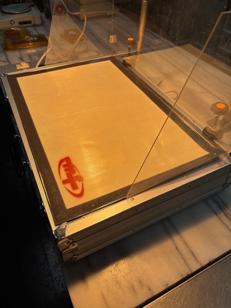 [飴ランプ アメランプ]2灯式(風防ガード付き)　収納アタッシュケース付き