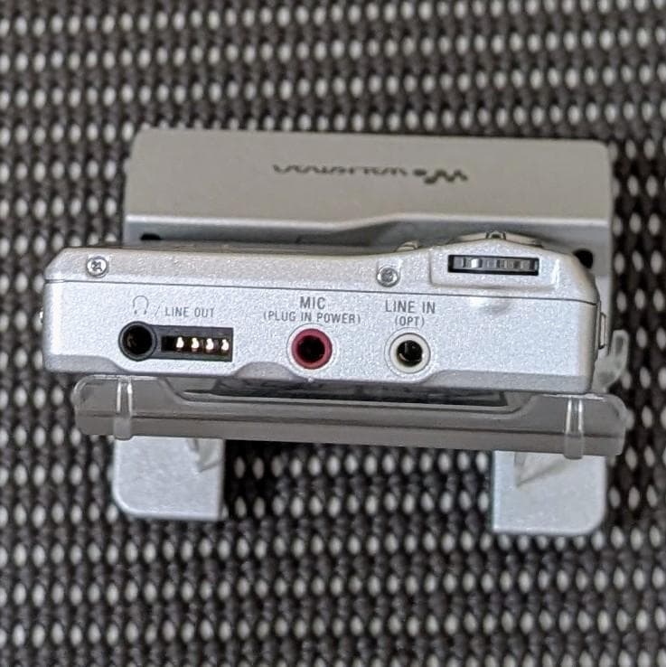 ジャンク品】SONY NET MD WALKMAN MZ-N1