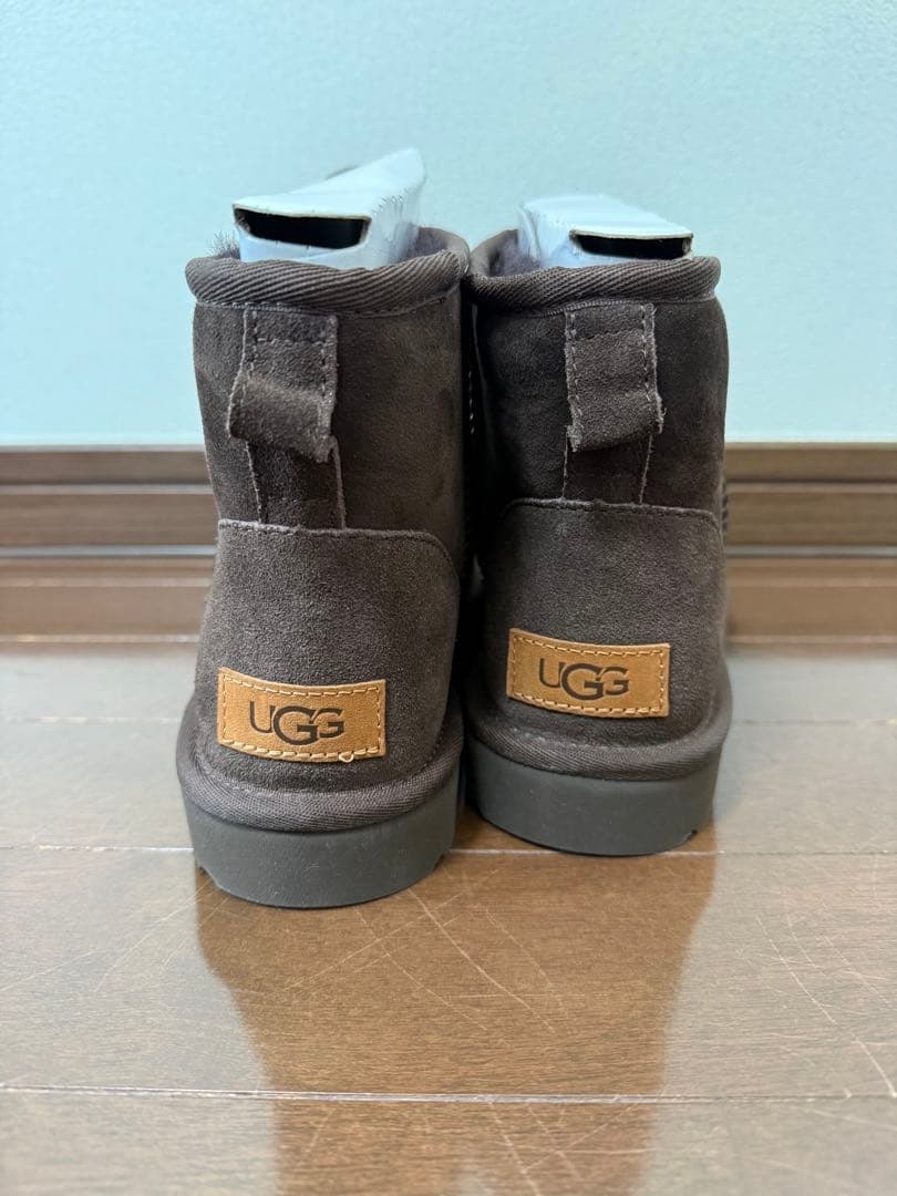 UGG アグ　ムートンブーツ　23cm 新品未使用