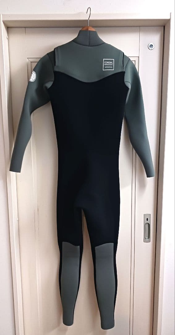 CORDIAL コーディアル 3mm チェストジップ