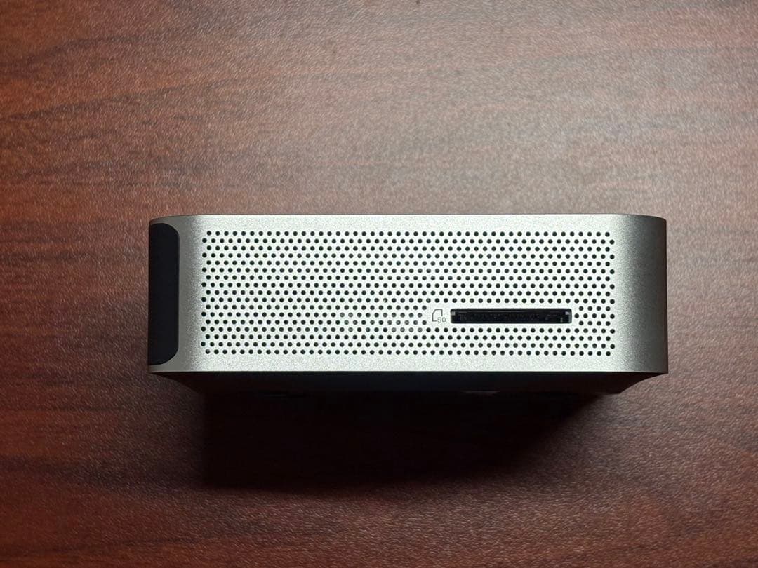 値下げ 美品 GEEKOM A7 R9 7940HS メモリ32G 2TB