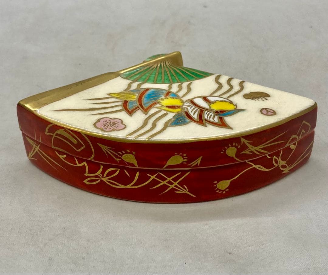 B565s 「開扇文 香合」橋本永豊造　共箱　鴛鴦　花散し　香道具　茶道具