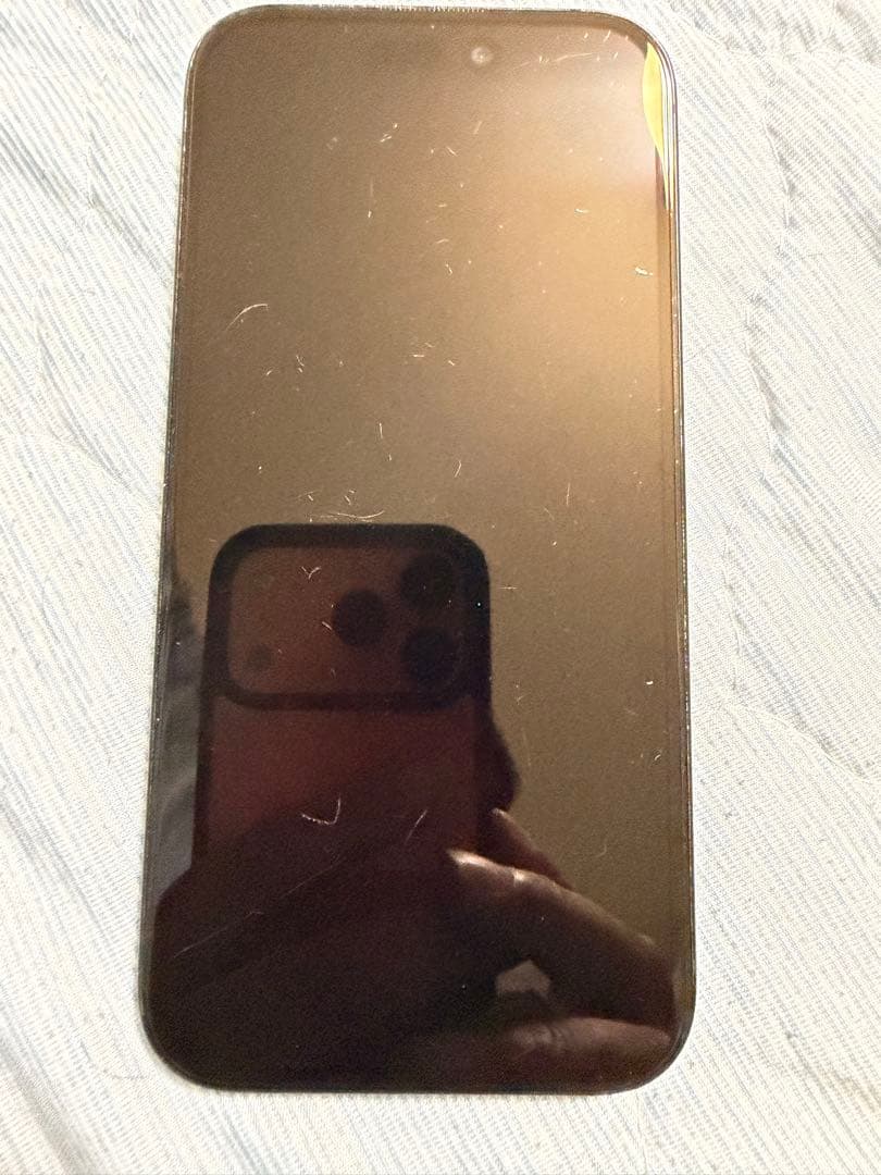 iPhone 15 端末本体 128GB ブラック